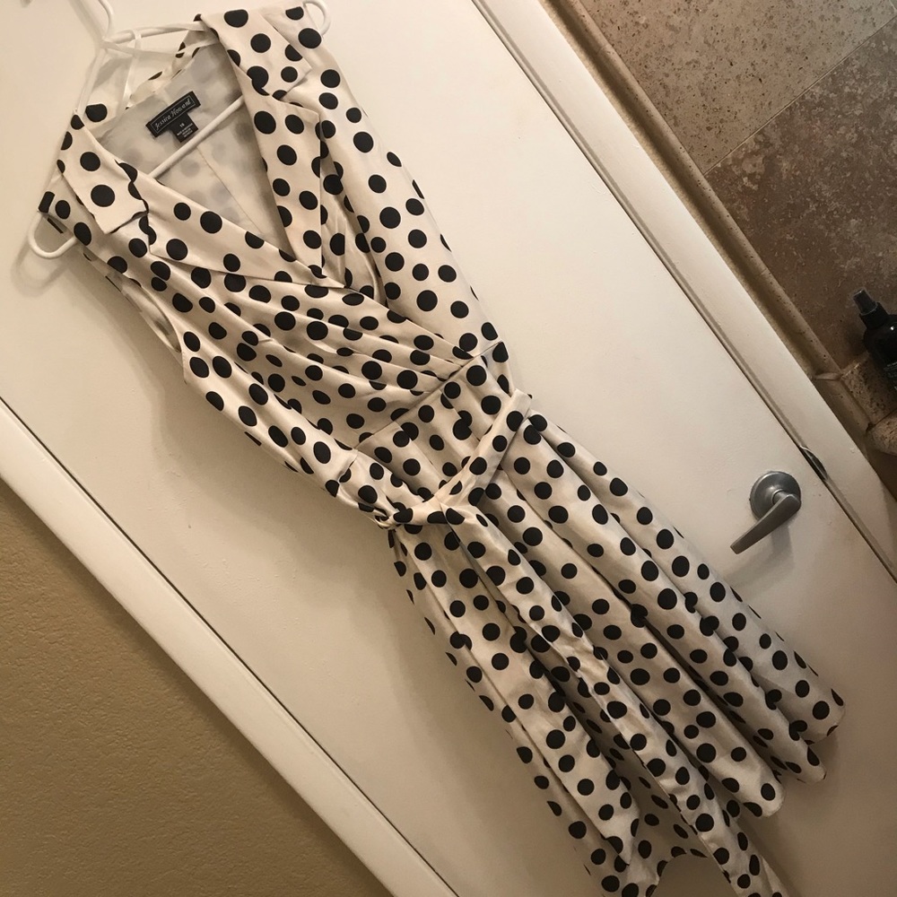 White and black polkadot vintage style dress